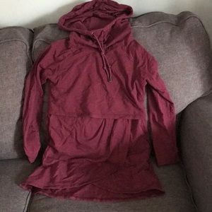 Nursing hoodie / tunic length!